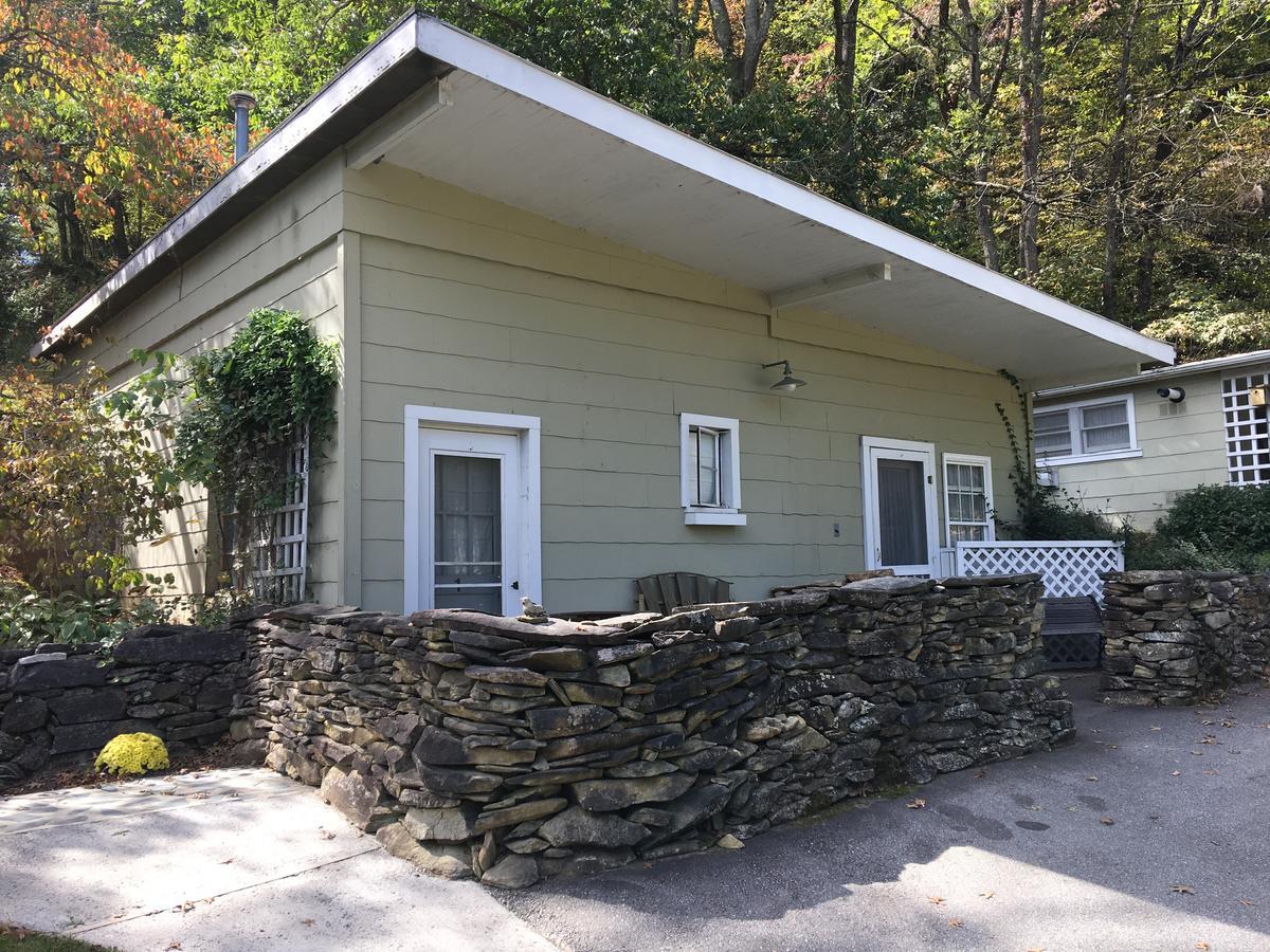 River House Inn Crumpler Exterior photo